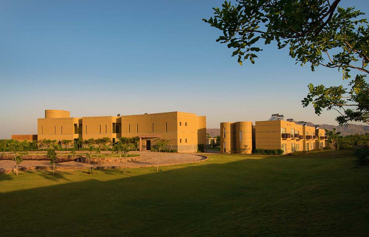 A luxurious design hotel resort - the best luxury hotel resort in Pushkar, Ajmer, Rajasthan